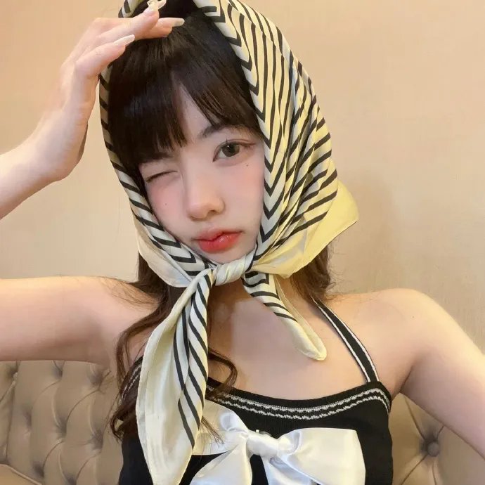 约瀚与洞